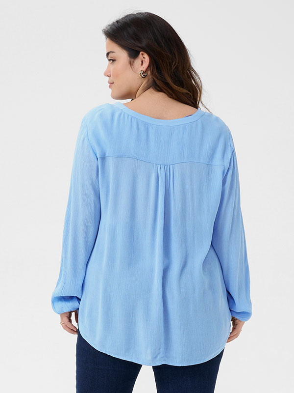 KCAMI - Bluse fra Kaffe Curve