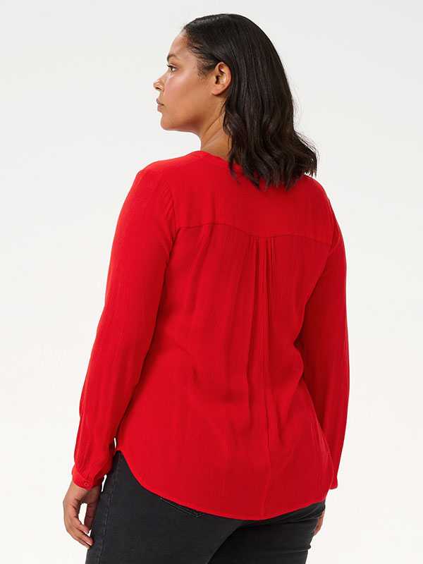 AMI  - Bluse fra Kaffe Curve