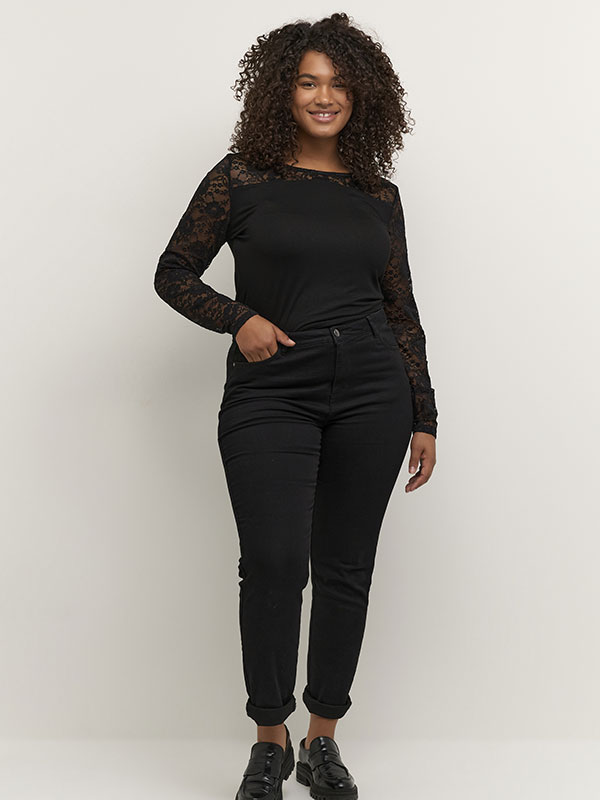 Bluse fra Kaffe Curve