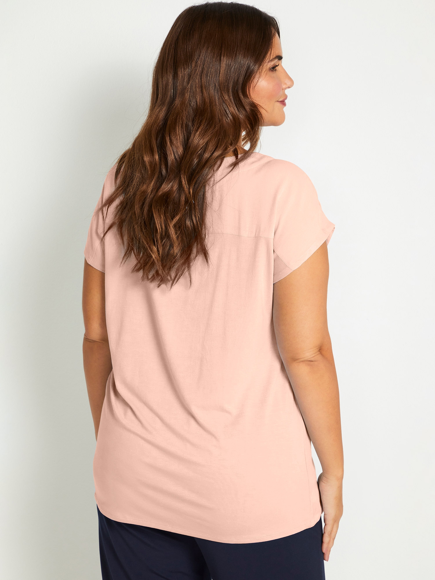 KCaya - Viskose bluse i fin lyserød fra Kaffe Curve