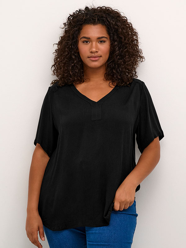Bluse fra Kaffe Curve