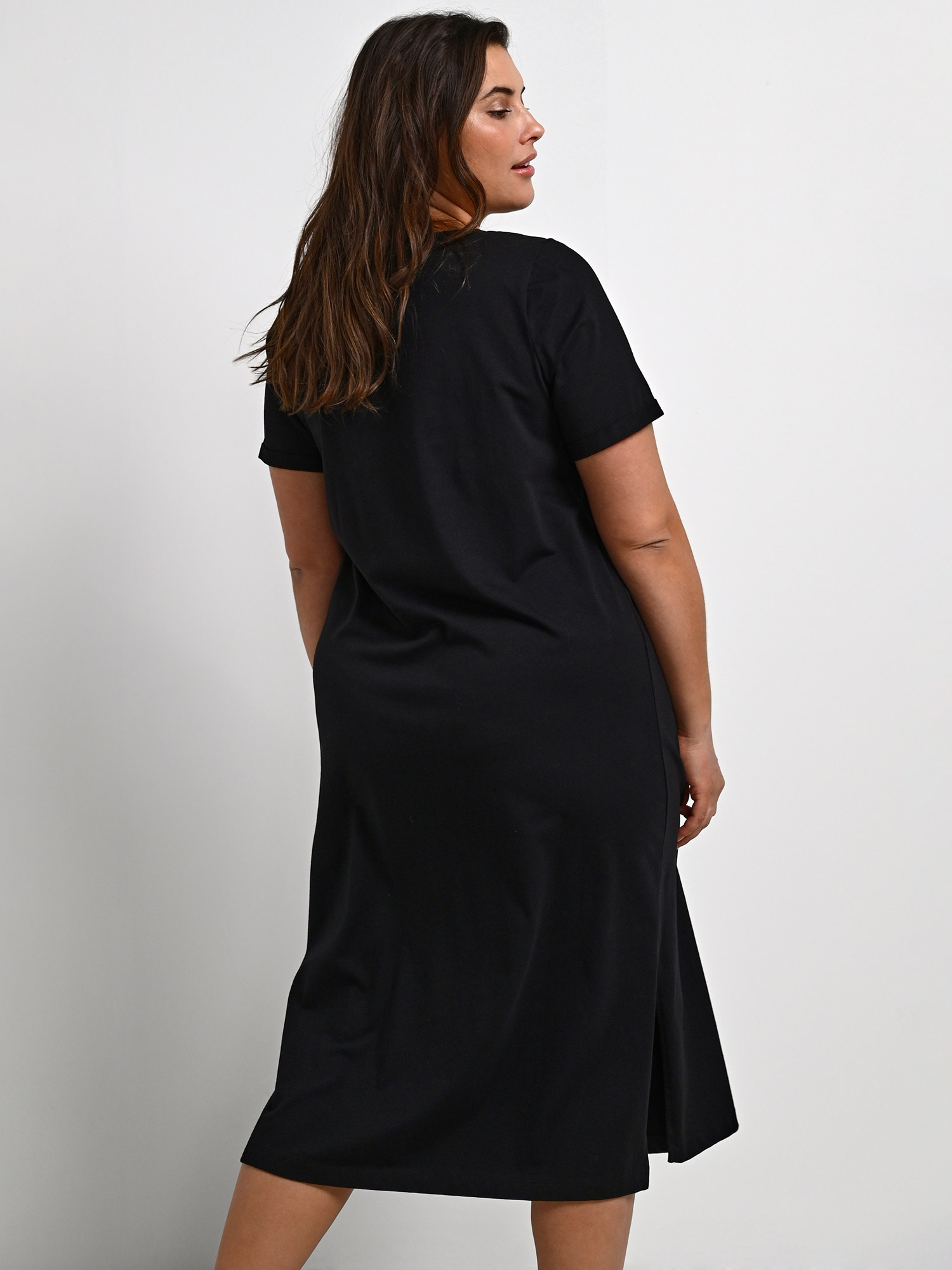 CALINE - Sort kjole i bomulds jersey fra Kaffe Curve