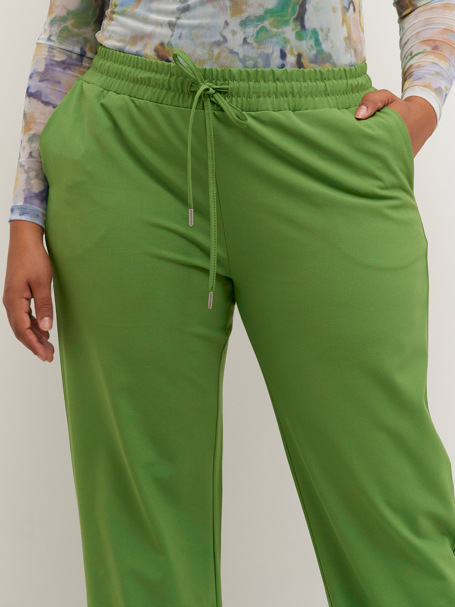 KC COLETTA - Smarte grønne bukser fra Kaffe Curve