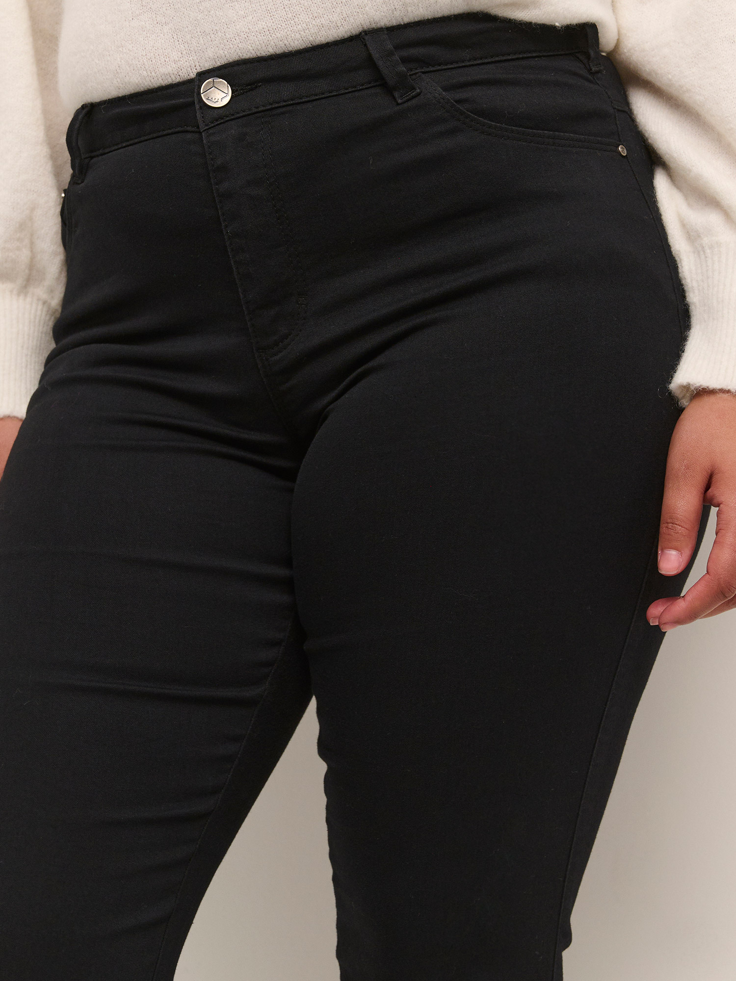 WILLA  - Jeans fra Kaffe Curve