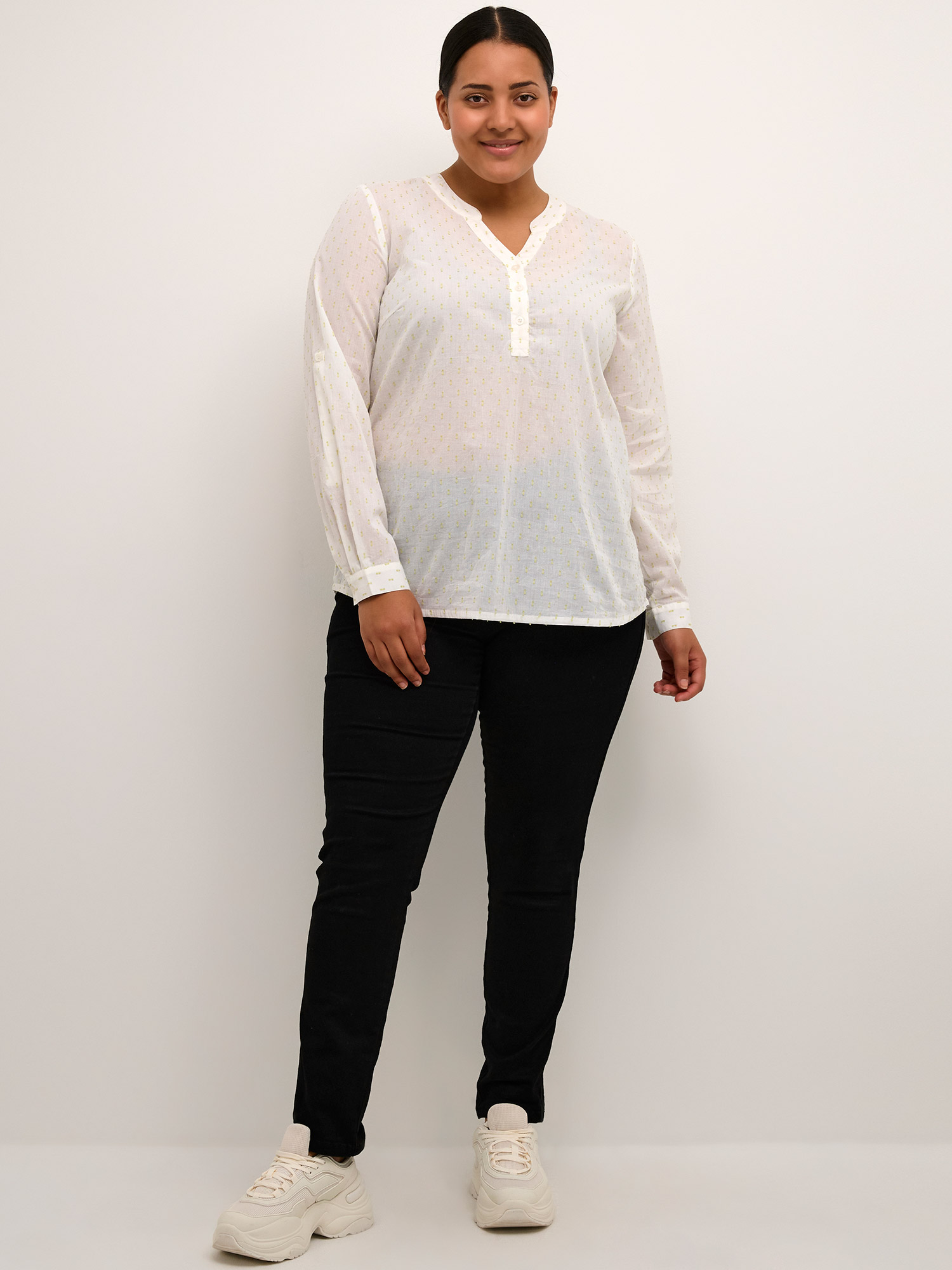 Bluse fra Kaffe Curve