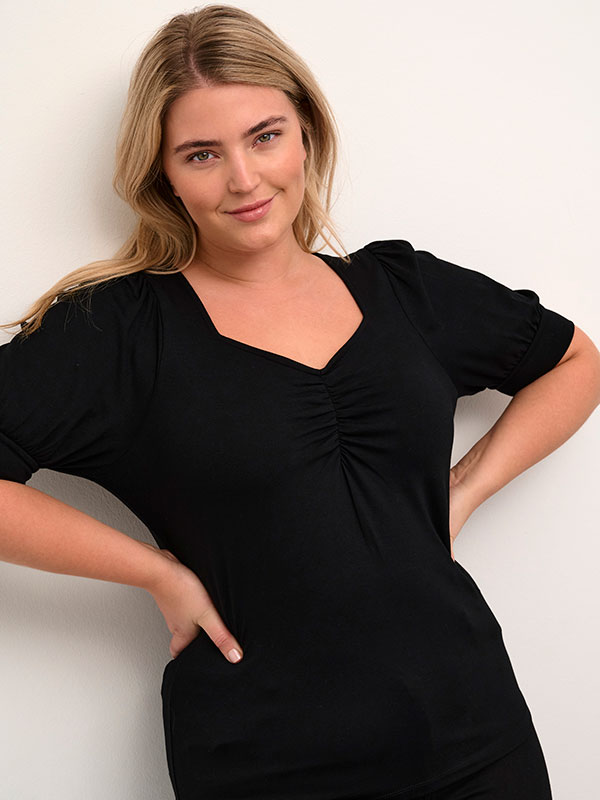 Bluse fra Kaffe Curve
