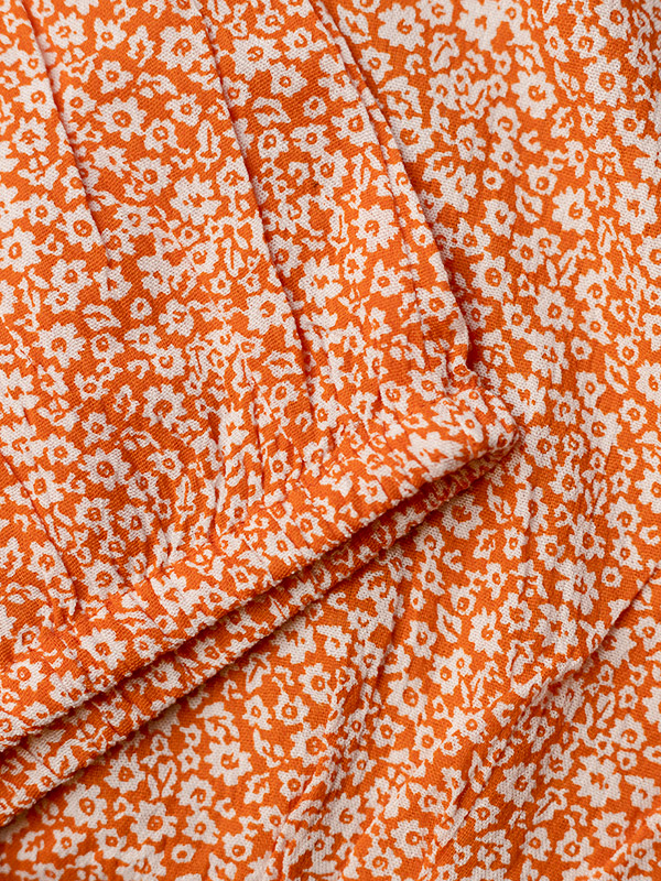 ISMA - Orange viskose bluse med elastikkant fra Kaffe Curve