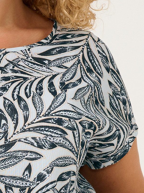 KCAMI - Bluse fra Kaffe Curve