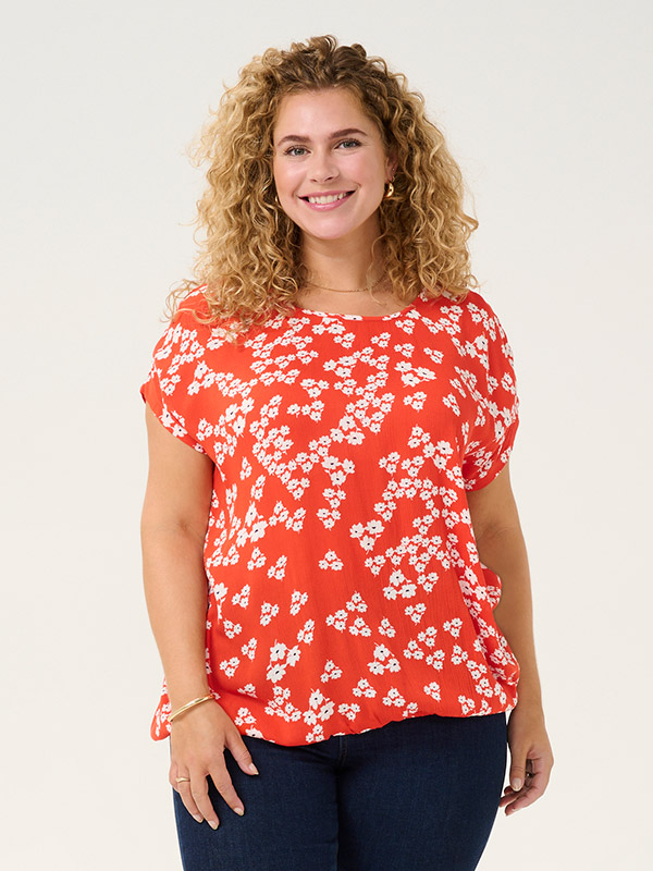 KCAMI - Bluse fra Kaffe Curve