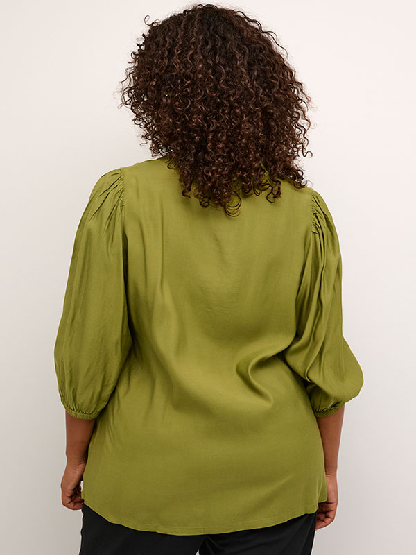 Bluse fra Kaffe Curve