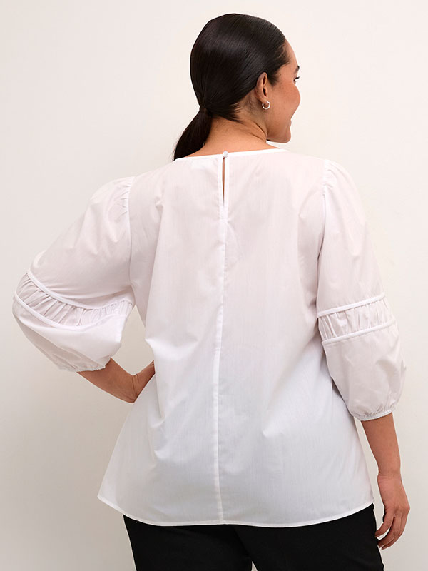 KCELINA - Bluse fra Kaffe Curve