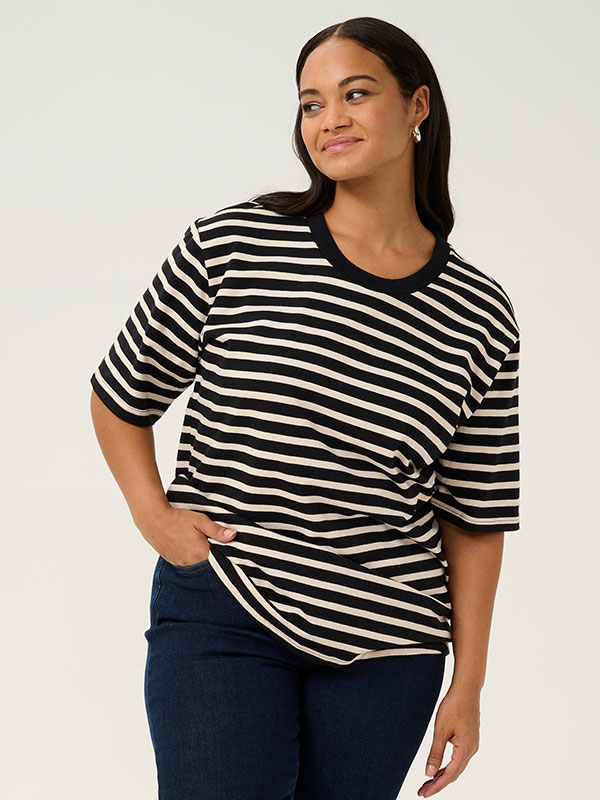 KCLORANA - T-shirt fra Kaffe Curve