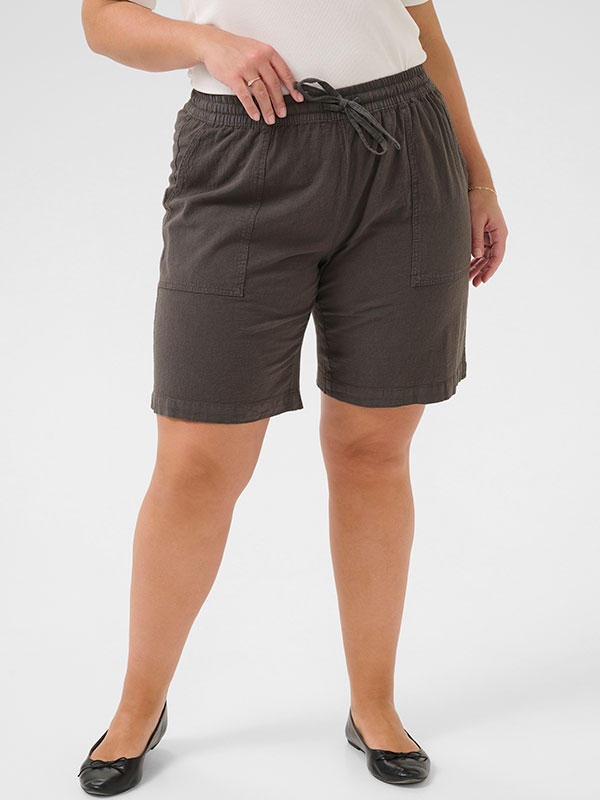 KCNANA - Shorts fra Kaffe Curve