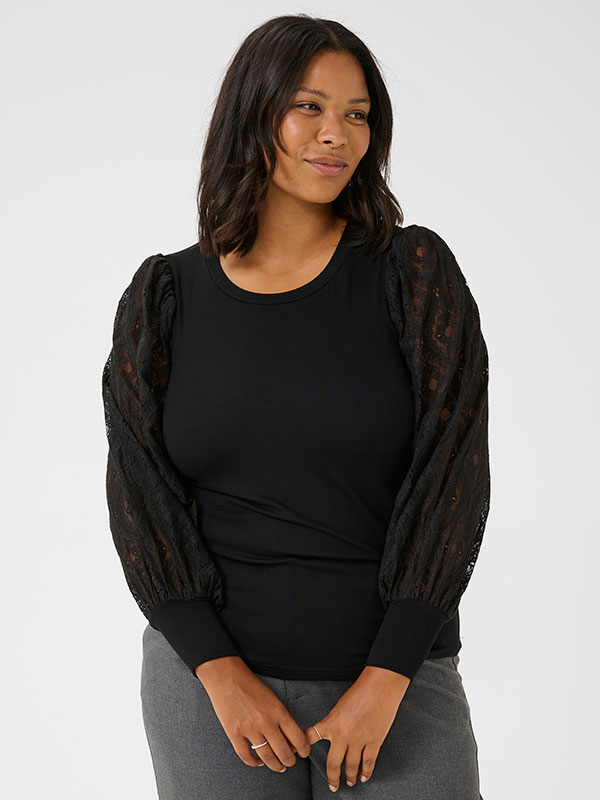 KCNIOMA - Bluse fra Kaffe Curve