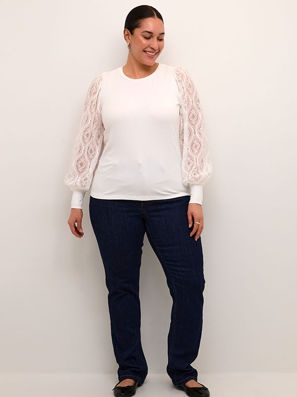 KCNIOMA - Bluse fra Kaffe Curve