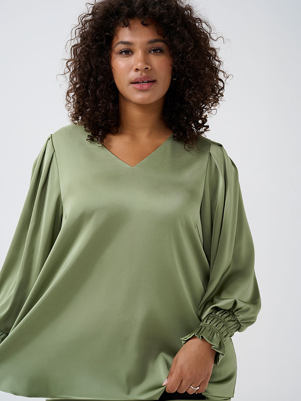 KCHILLA - Bluse fra Kaffe Curve