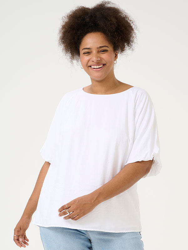 KCGABBI - Bluse fra Kaffe Curve