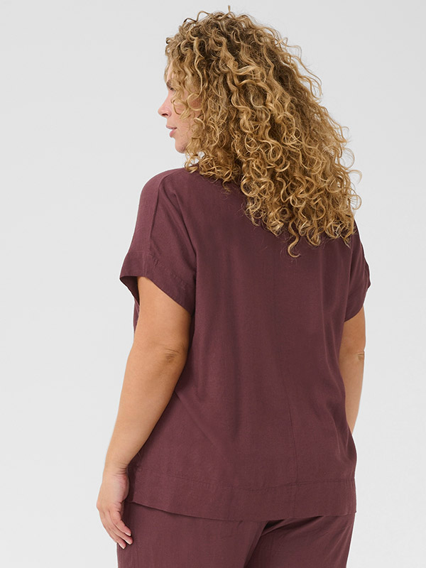 KCMILLE - Bluse fra Kaffe Curve