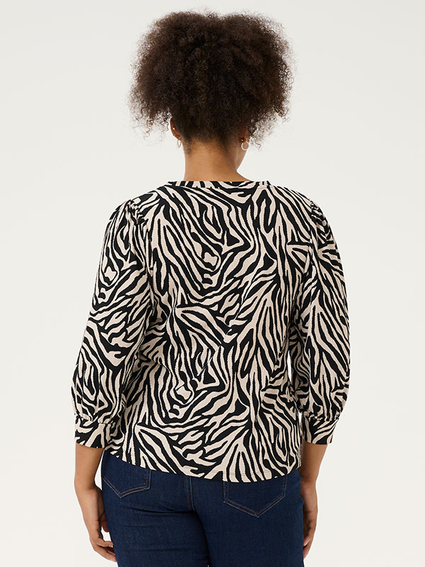 KCIVENA - Bluse fra Kaffe Curve