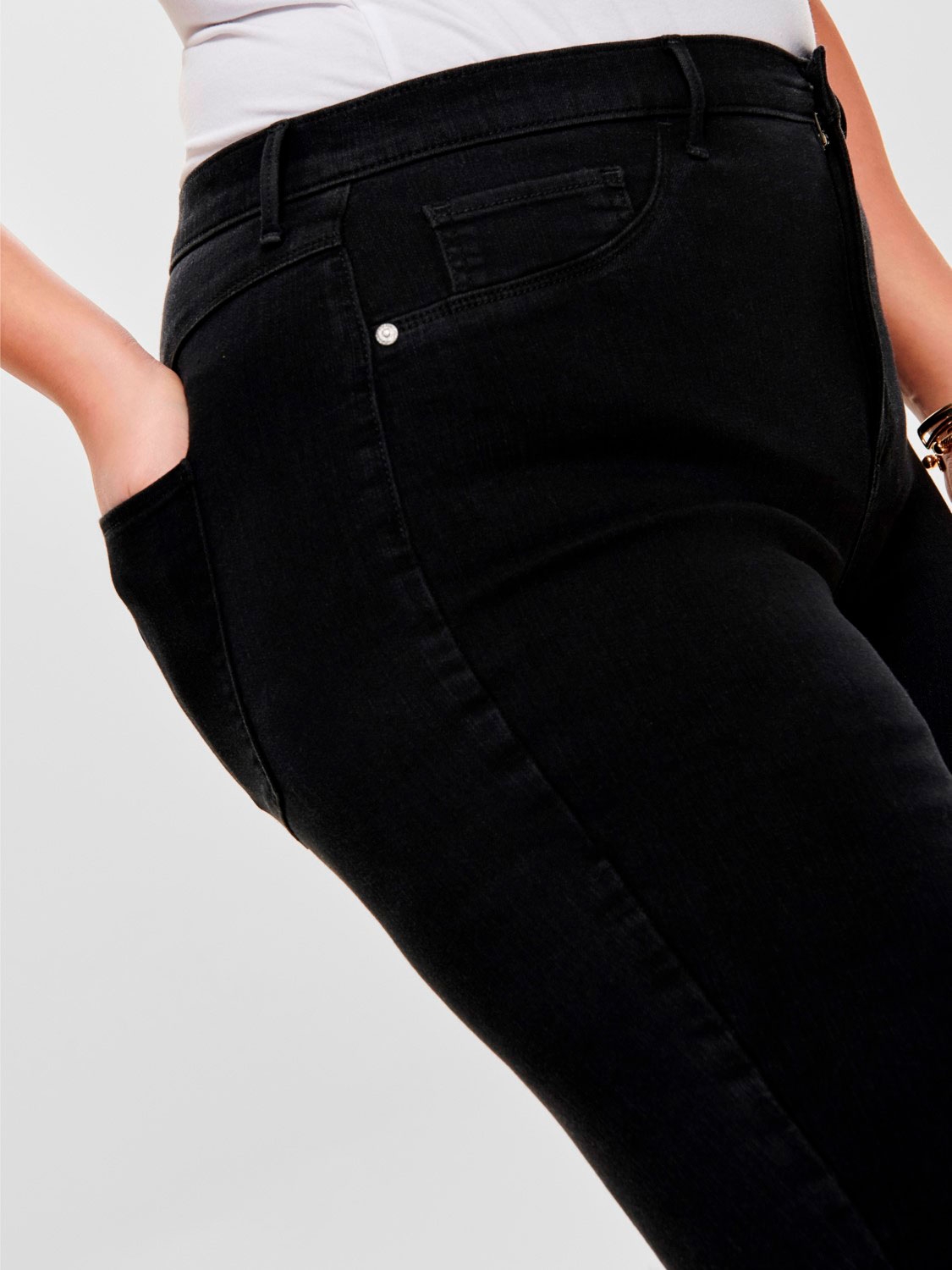 CarStorm - Sorte jeans leggings med super stretch og smalle ben fra Only Carmakoma