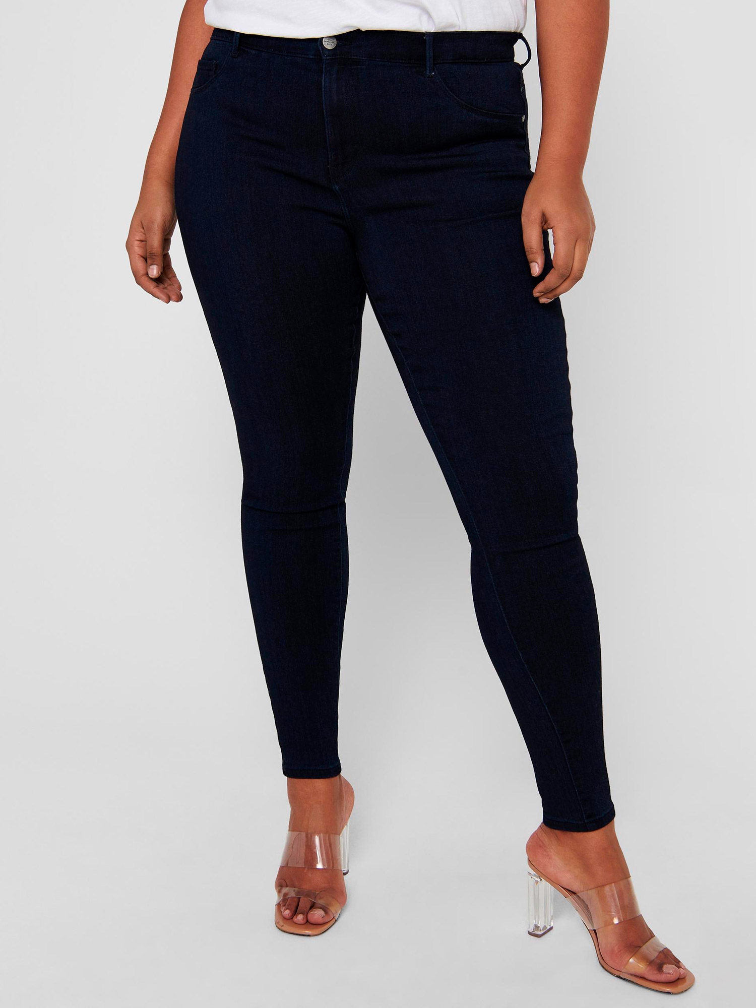 CarStorm - Mørkeblå jeans med super stretch og smalle ben fra Only Carmakoma