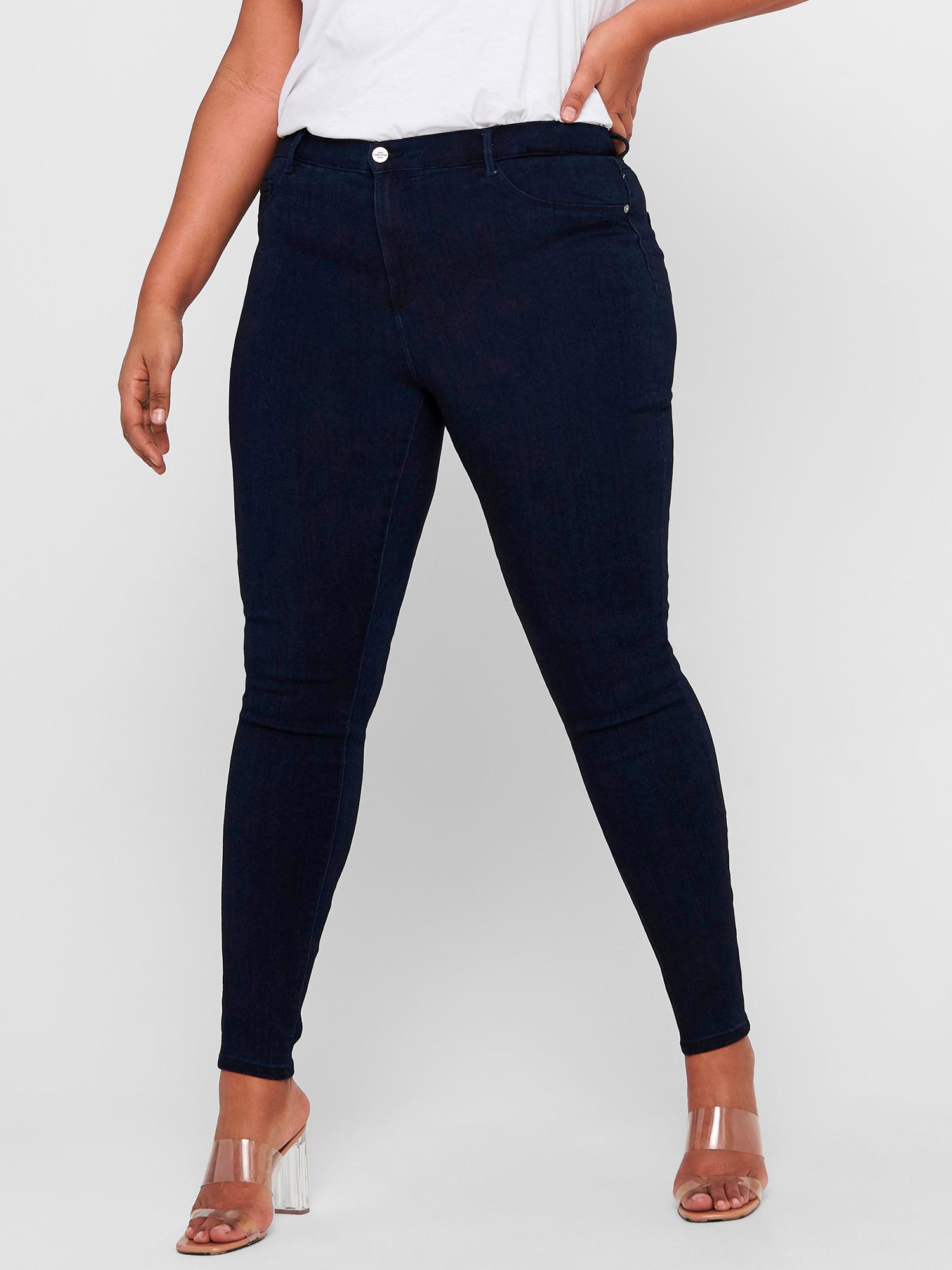 CarStorm - Mørkeblå jeans med super stretch og smalle ben fra Only Carmakoma
