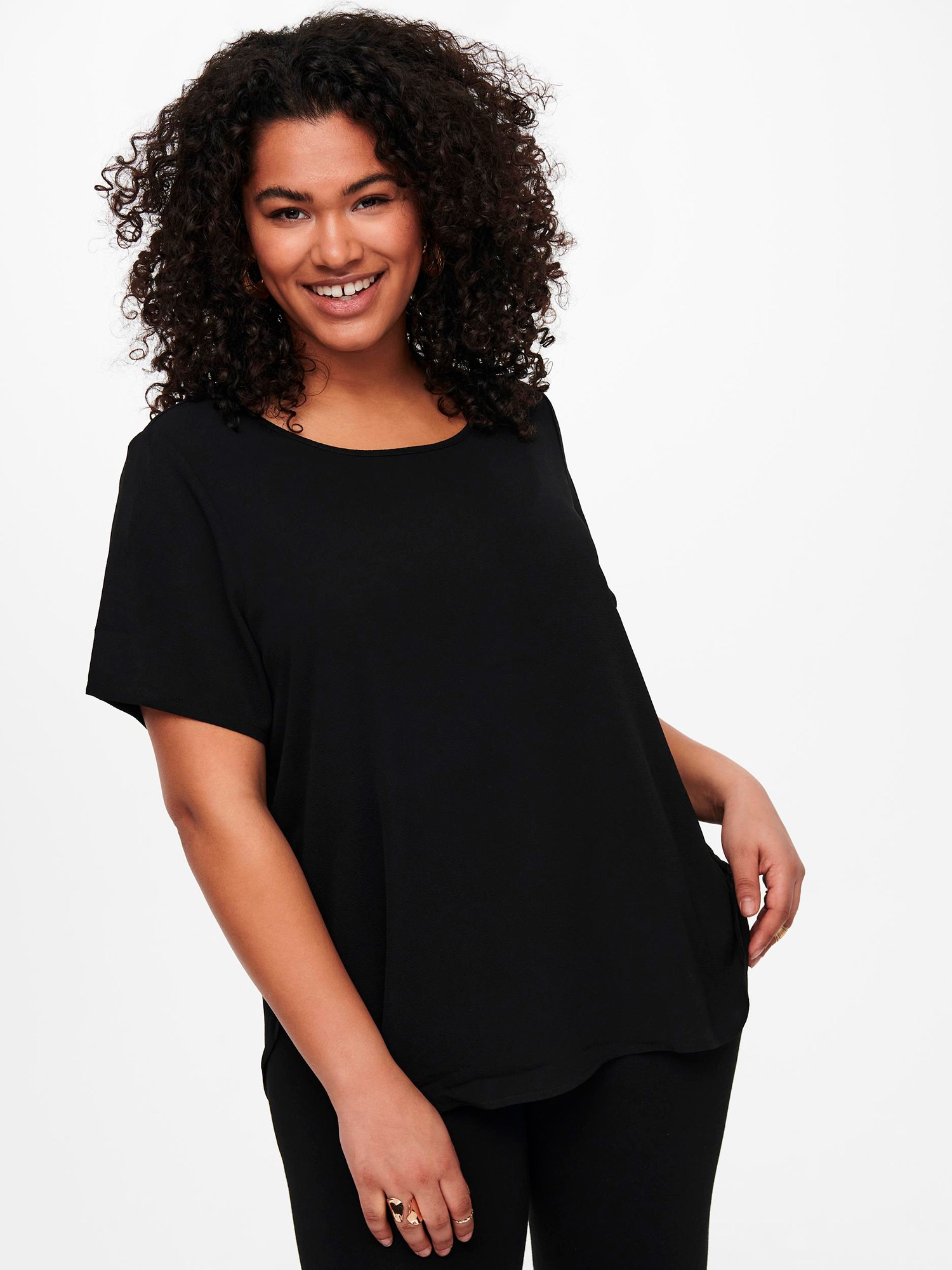 VICA - T-shirt fra Only Carmakoma