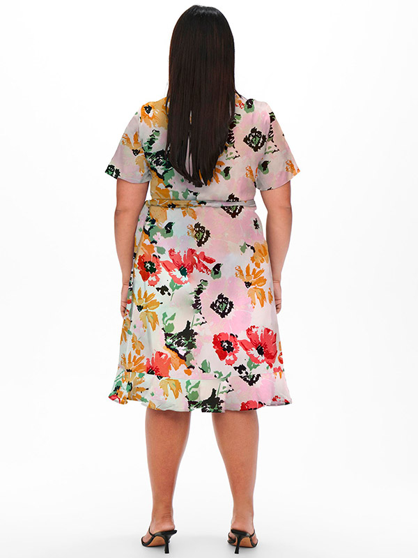 LIVIA - Råhvid slå-om kjole med flot blomster print fra Only Carmakoma