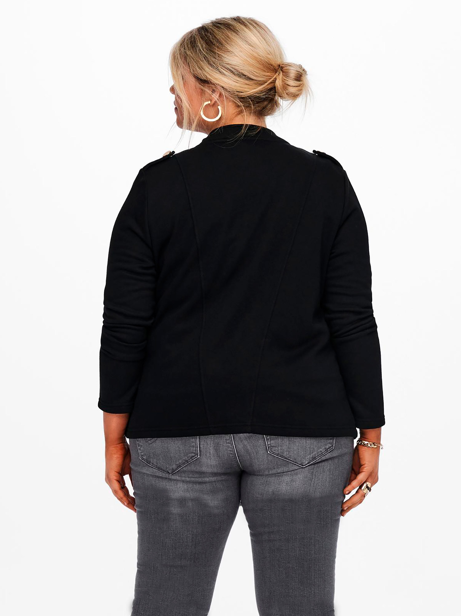 CARNETTE - Blazer fra Only Carmakoma