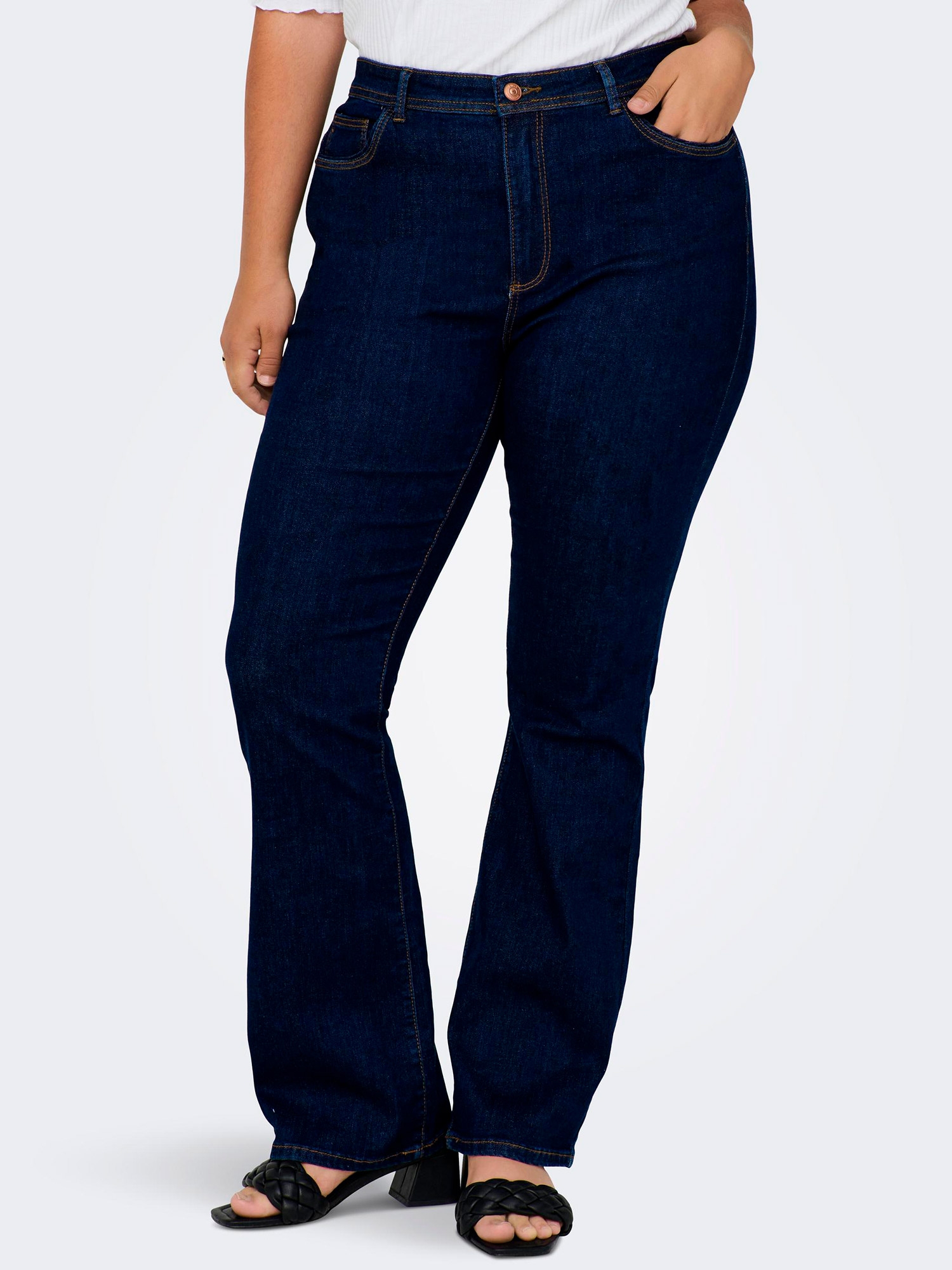 SALLY  - Jeans fra Only Carmakoma