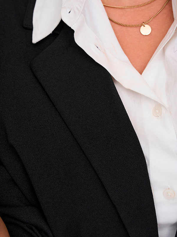 SANIA  - Blazer fra Only Carmakoma