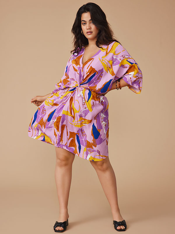 DALISA - Lilla viskose kjole med print fra Only Carmakoma