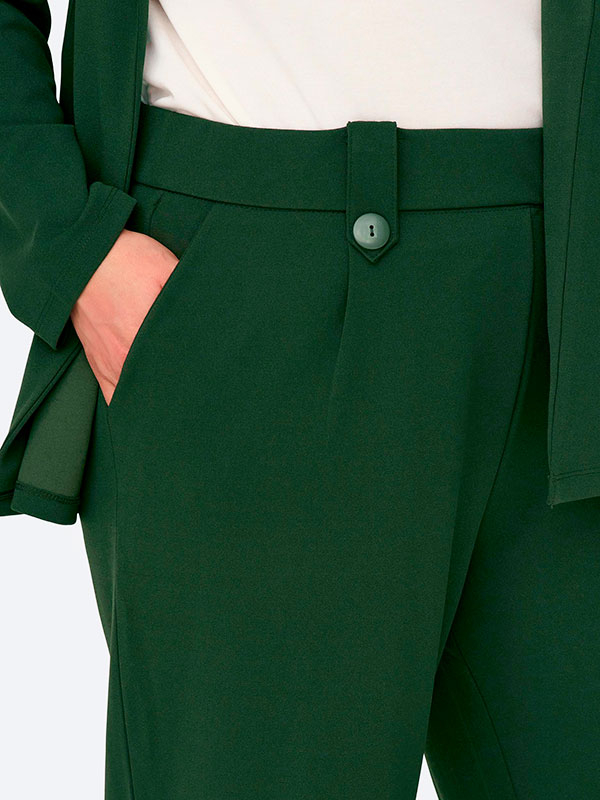SANNA - Grønne habit bukser fra Only Carmakoma