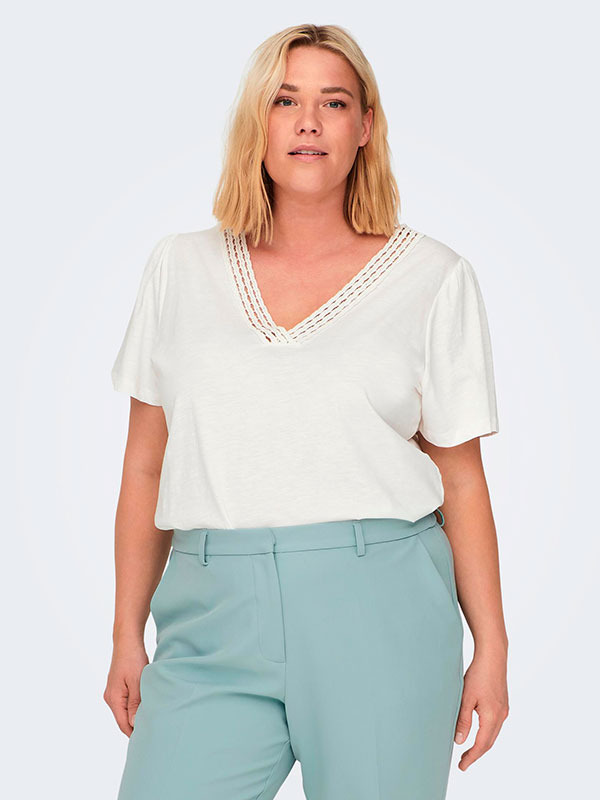 VILLA - Hvid jersey bluse med broderi fra Only Carmakoma