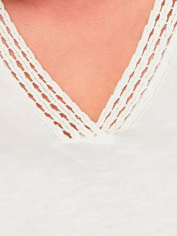 VILLA - Hvid jersey bluse med broderi fra Only Carmakoma