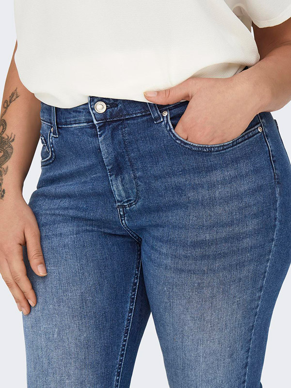 CARWILLY - Jeans fra Only Carmakoma
