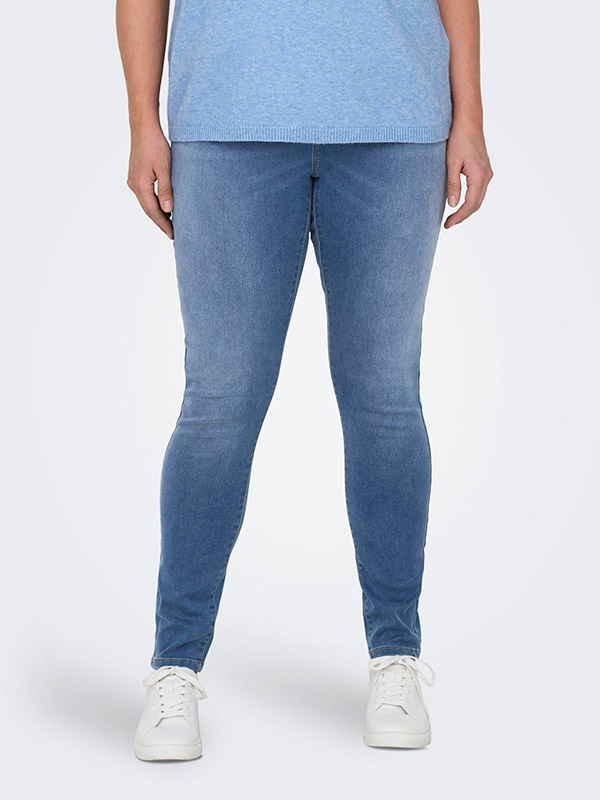 AUGUSTA - Jeans fra Only Carmakoma
