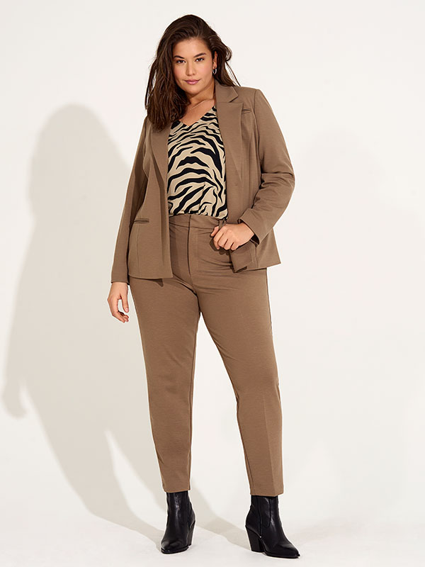 CARPEACH - Blazer fra Only Carmakoma