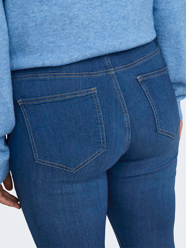 CARSTORM - Jeans fra Only Carmakoma