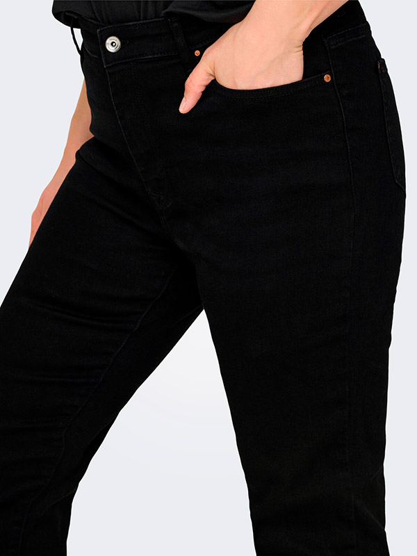 CARSUI - Jeans fra Only Carmakoma