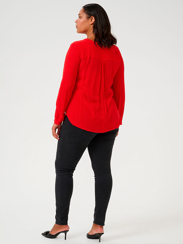 AMI  - Bluse fra Kaffe Curve