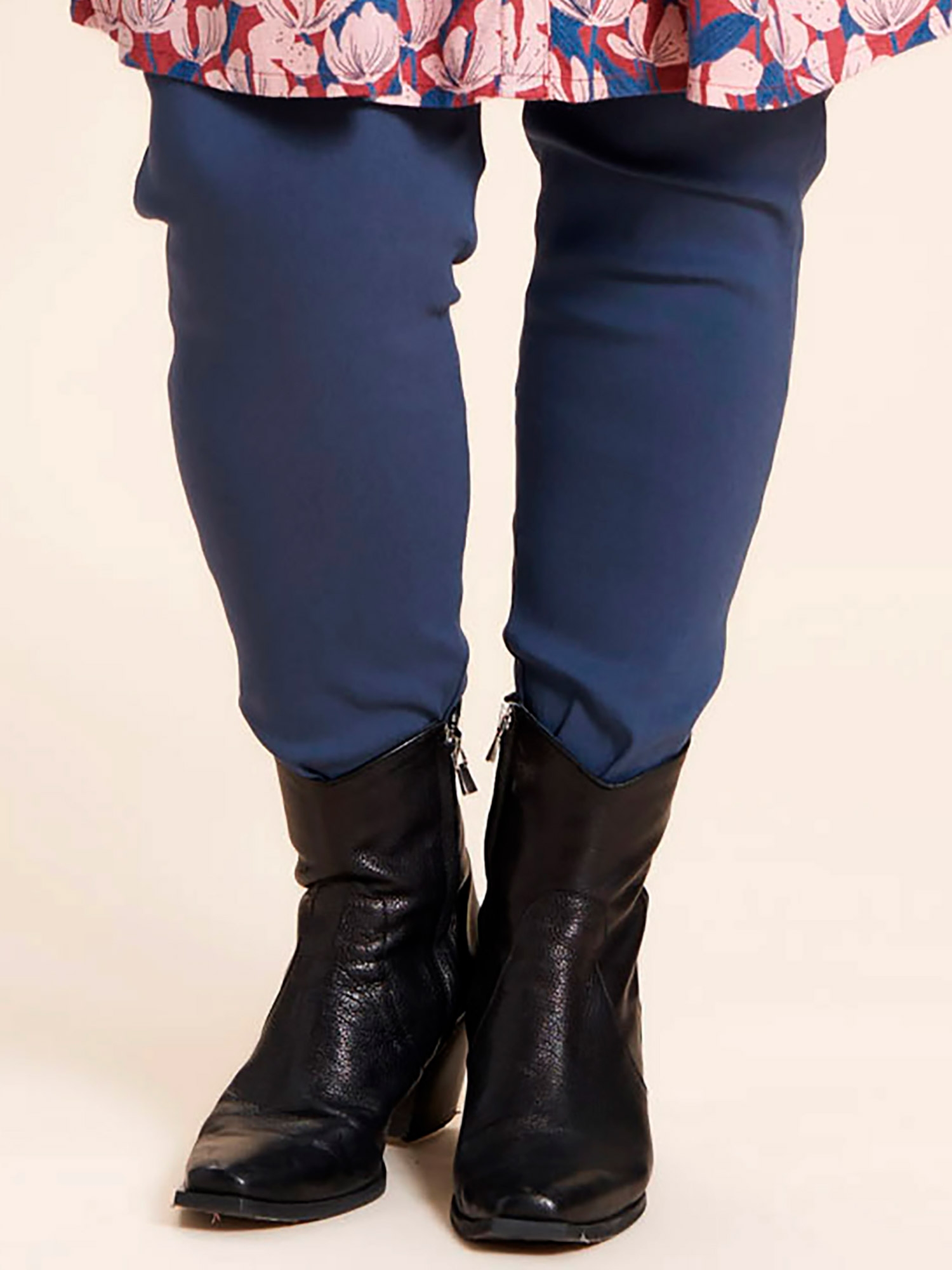 Clara - Mørkeblå leggings i kraftig kvalitet fra Gozzip