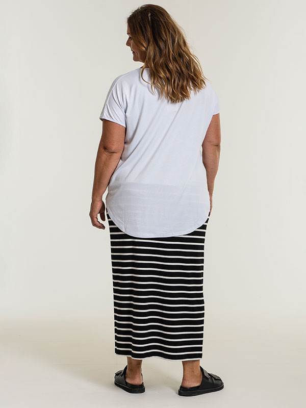 Gitte - Hvid t-shirt i viskose jersey fra Gozzip