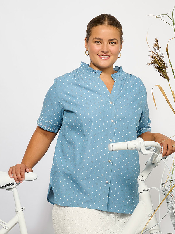 ADCARMEN - Bluse fra Adia
