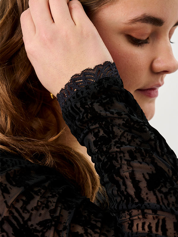 ADGERSMI - Bluse fra Adia