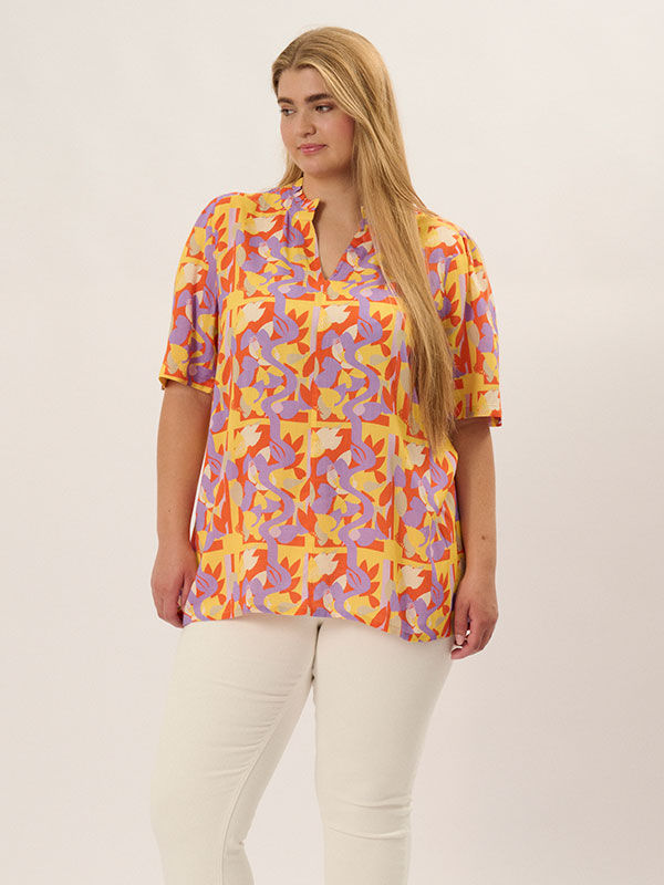 Bluse fra Adia