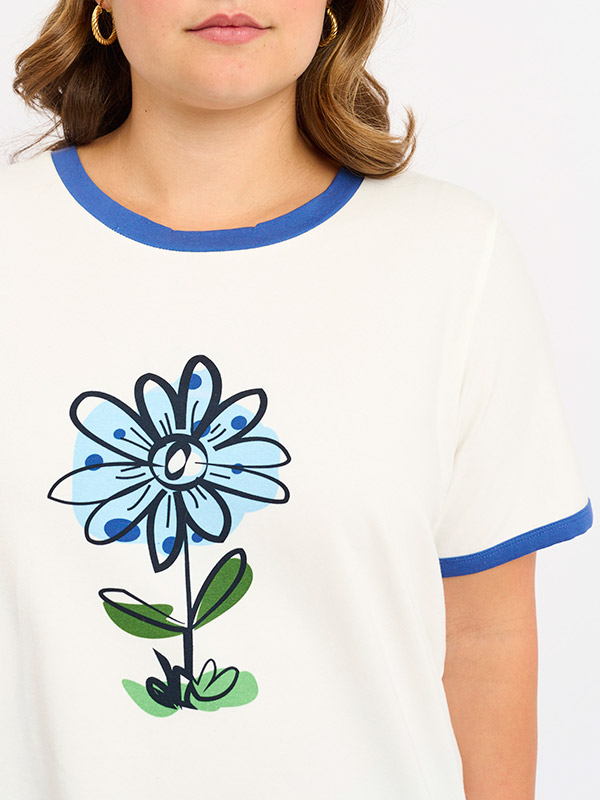 ADVALDIS - T-shirt fra Adia