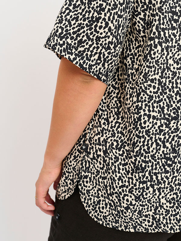ADVIPSE - Bluse fra Adia