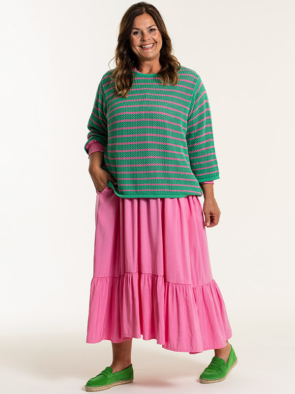 CAROLINA - Grøn strik bluse med lyserøde striber  fra Gozzip