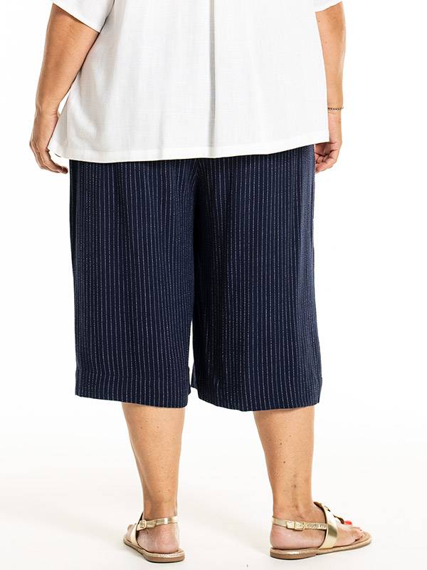 KATALIN - Shorts fra Gozzip